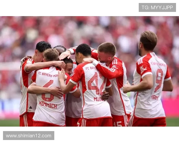 巴萨与拜仁巅峰对决直播全程回顾与精彩瞬间分析