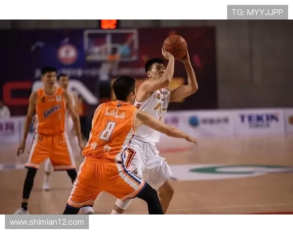 广东与浙江季前赛精彩全场回放分析与精彩瞬间回顾