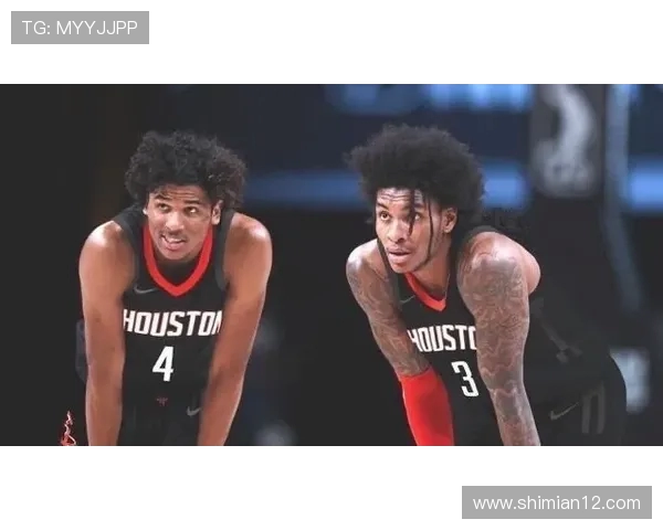 杰伦布朗：从天赋少年到NBA明星的成长之路与未来展望