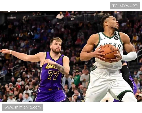 湖人对决雄鹿精彩在线直播全程回顾与赛后分析